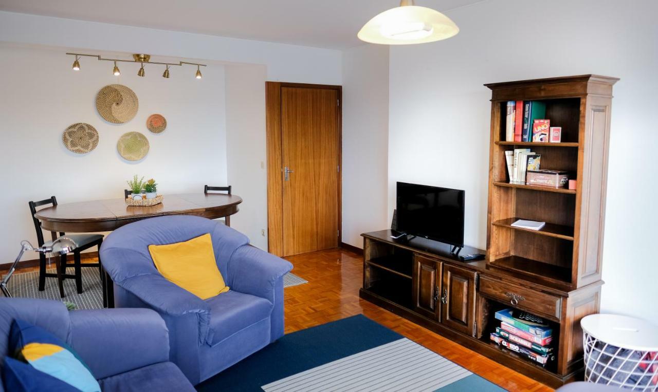 Cozy 3 Room Apartment In Penafiel Centre 외부 사진