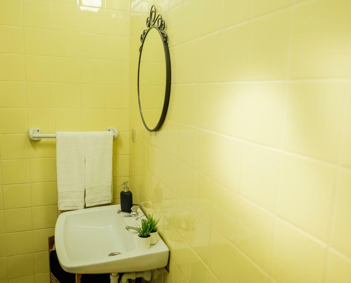 Cozy 3 Room Apartment In Penafiel Centre 외부 사진